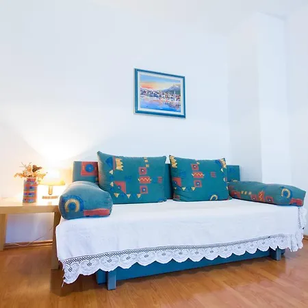 Marija Big & Comfortable