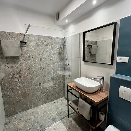 Marija Big & Comfortable Baška